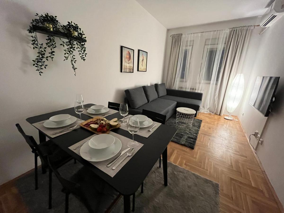 Apartment Ana - City Center Belgrad Exterior foto